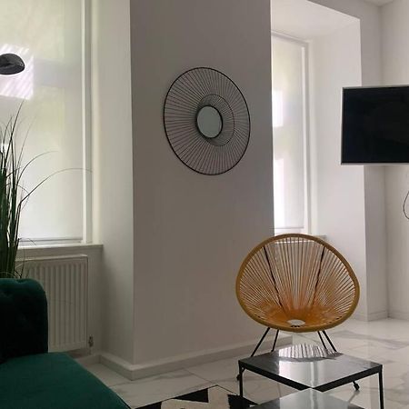 Cool City Center Apt. @ Metro And Shopping Street Vienne Extérieur photo